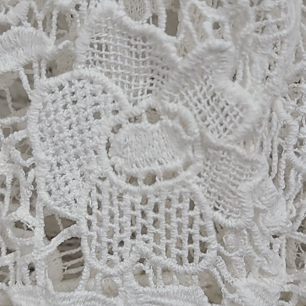 CAbi Needle Lace Shell Ivory Floral Crochet Peplum Blouse Romantic Top M Medium - Picture 5 of 14